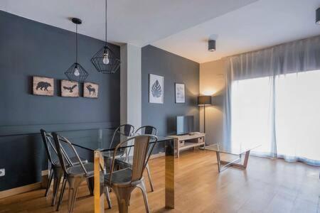 Bright And Modern Duplex With Terrace In Eixample District P2 *