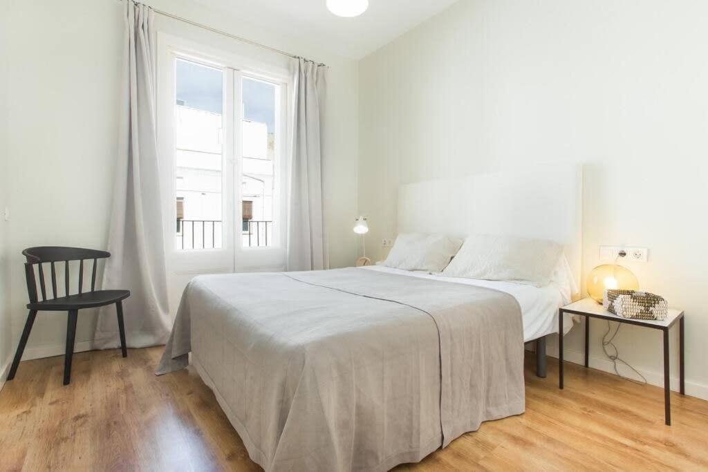 Appartement 4bedroom With Balcony In Ramblas 3-2 *