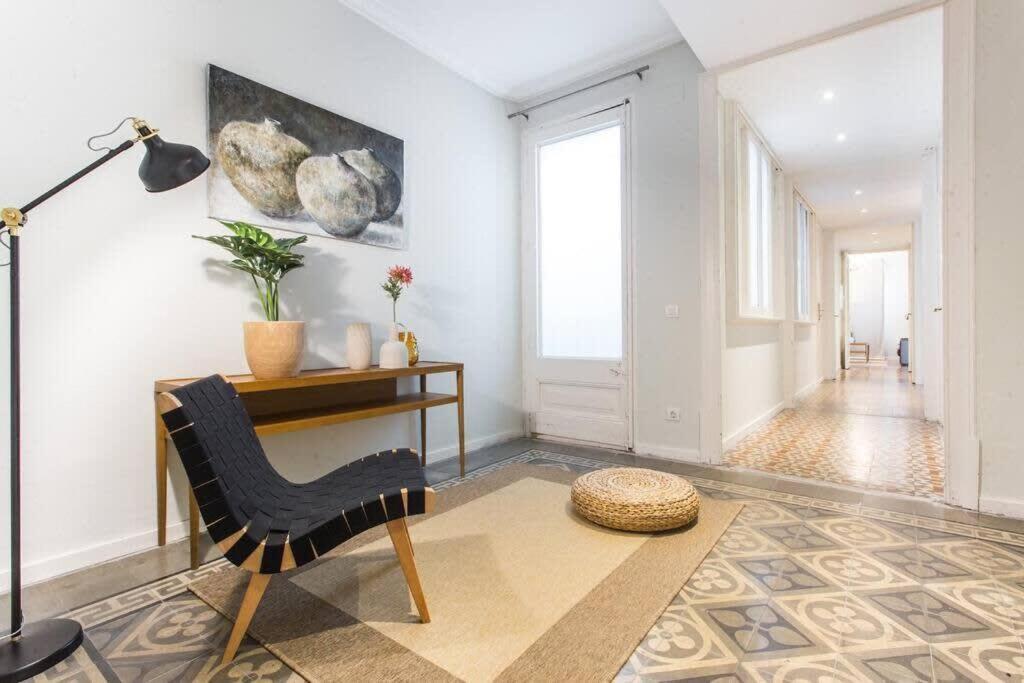 4bedroom With Balcony In Ramblas 3-2 Appartement Barcelona
