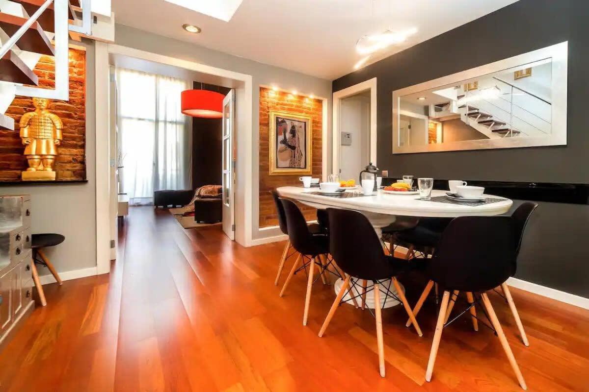 Luxury Duplex In The Heart Of Apartment Barcelona