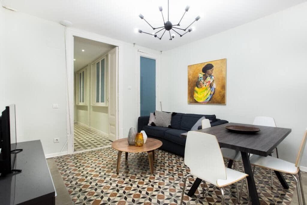 Bright And Modern 3bedroom In Ramblas 3 1b Barcelona