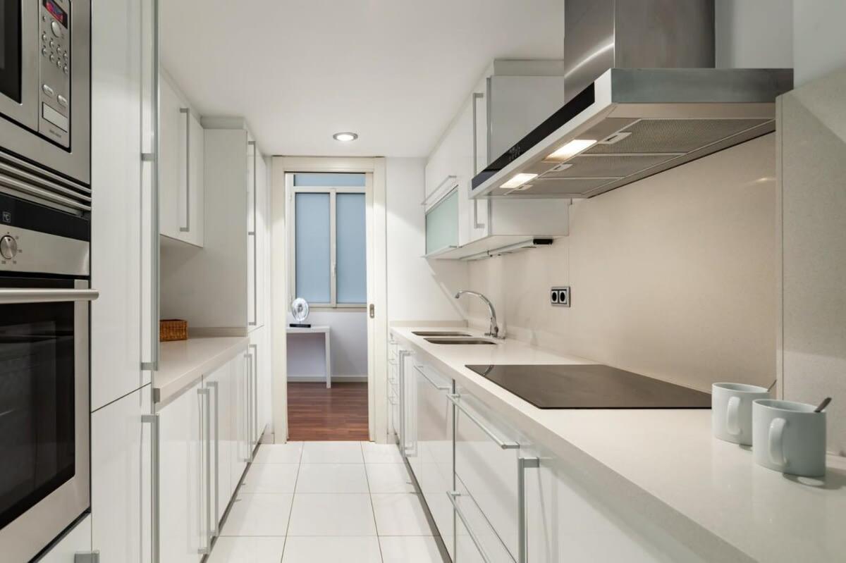 Plaça Catalunya Incredible 3bedroom Duplex With Balcony Appartement Barcelone