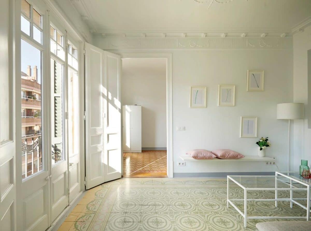 Exclusive Luxe Design - Large Tranquil Penthouse Appartement Barcelona