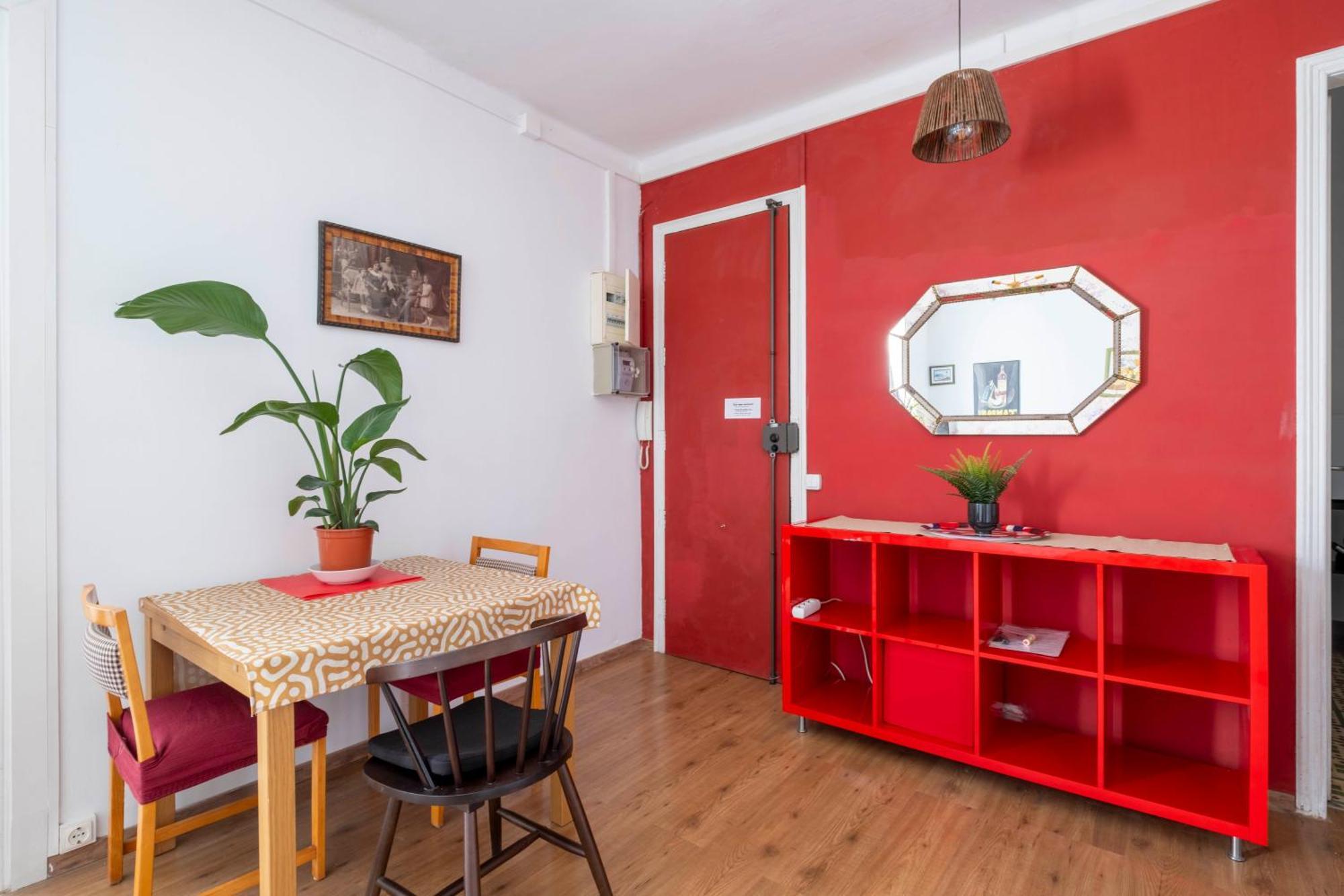 Apartment Centric Molino Theatre 1-1 *