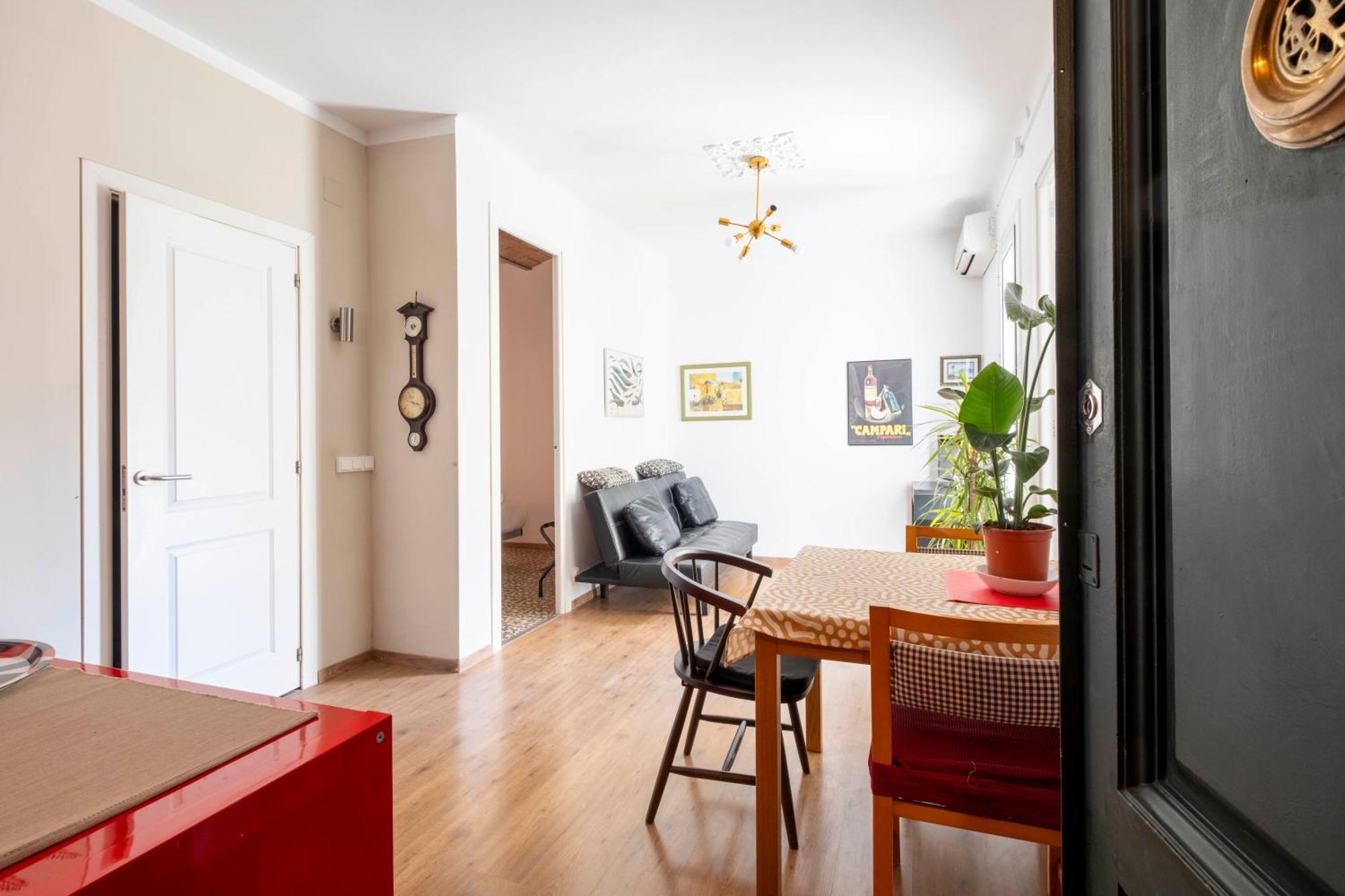 Apartment Centric Molino Theatre 1-1