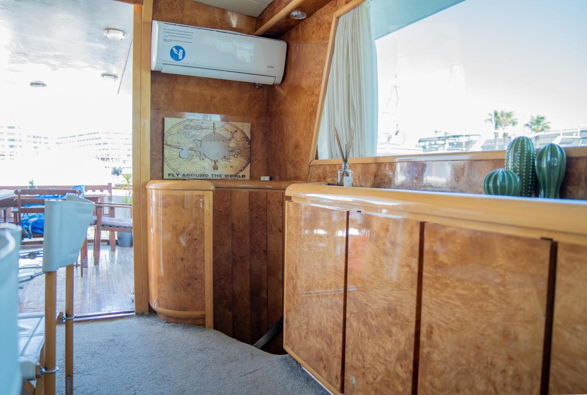 Marineria Boat Aloha Barcelona