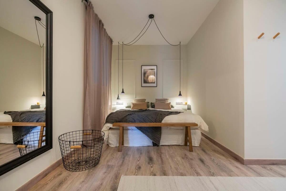 Luxury 4-bedrooms In Rambla De Catalunya Apartment
