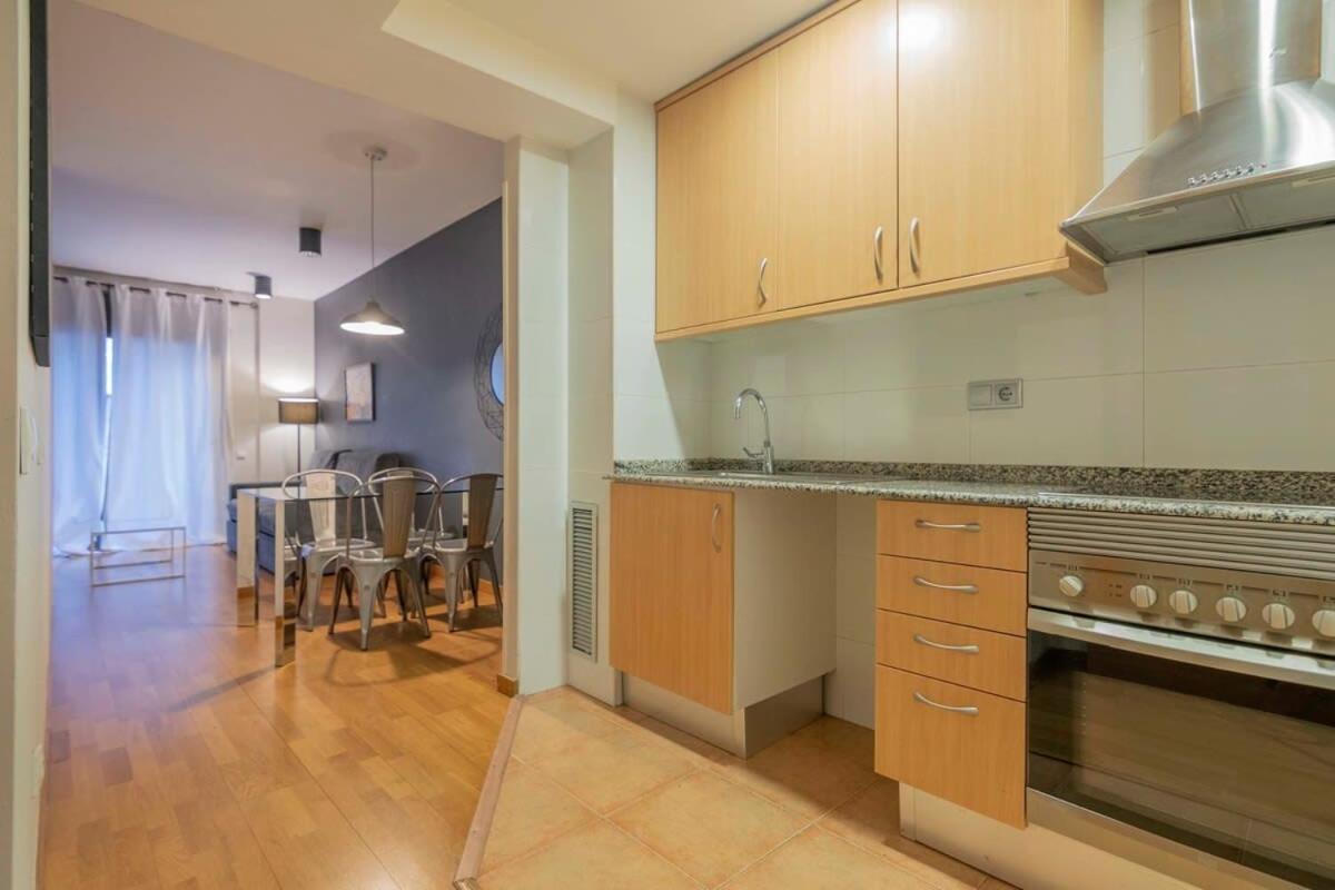 2 Bedroom With Balcony In Eixample 3-2 Barcelona