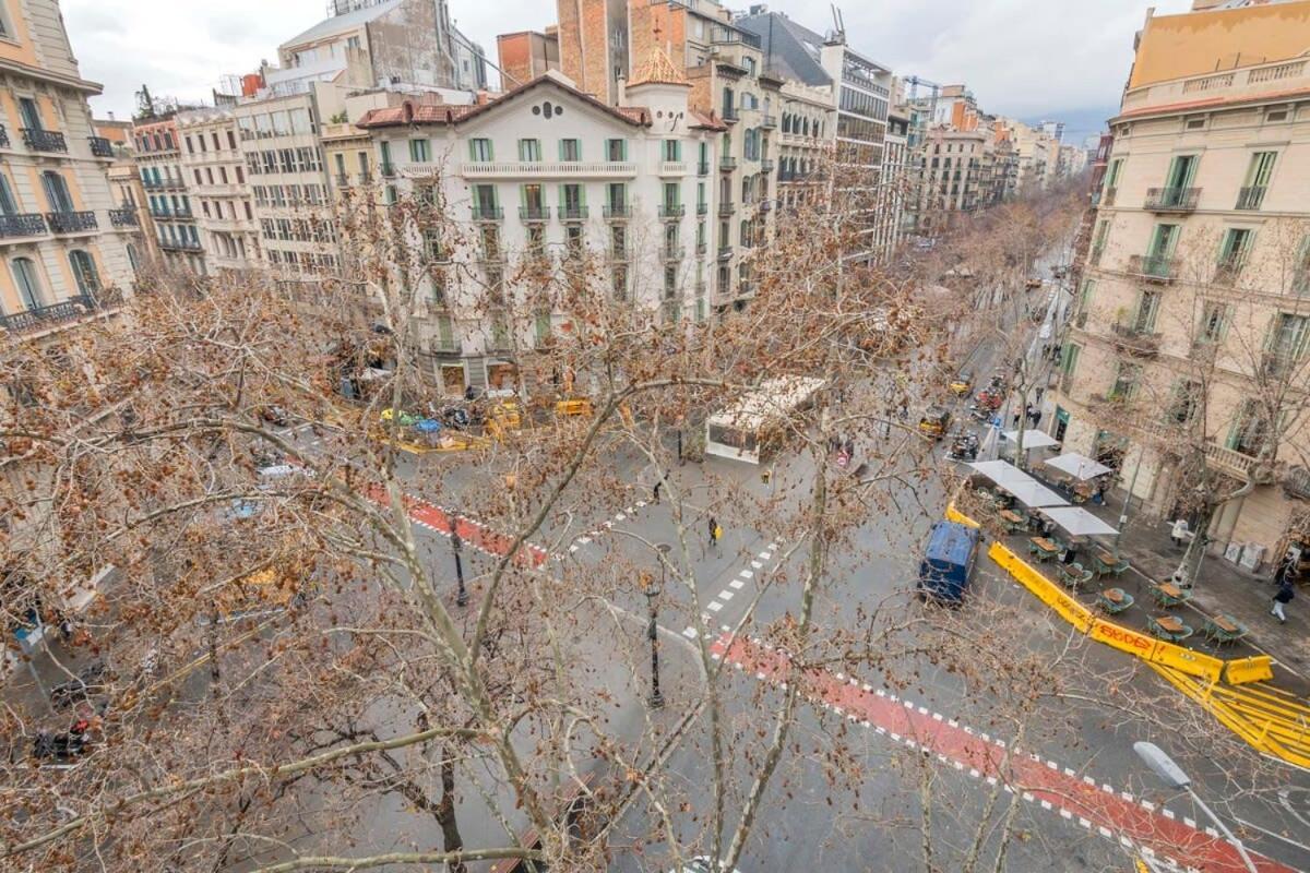 Luxury 4-bedrooms In Rambla De Catalunya Apartment