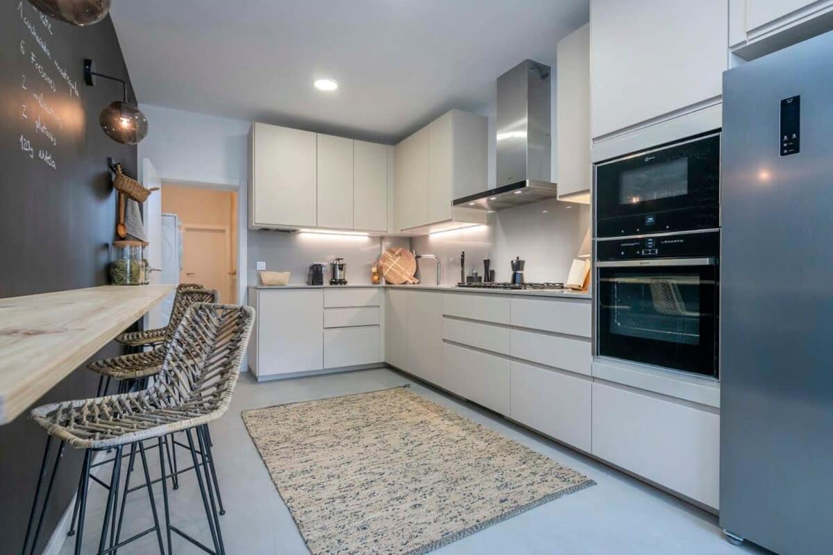 Apartment Luxury 4-bedrooms In Rambla De Catalunya *