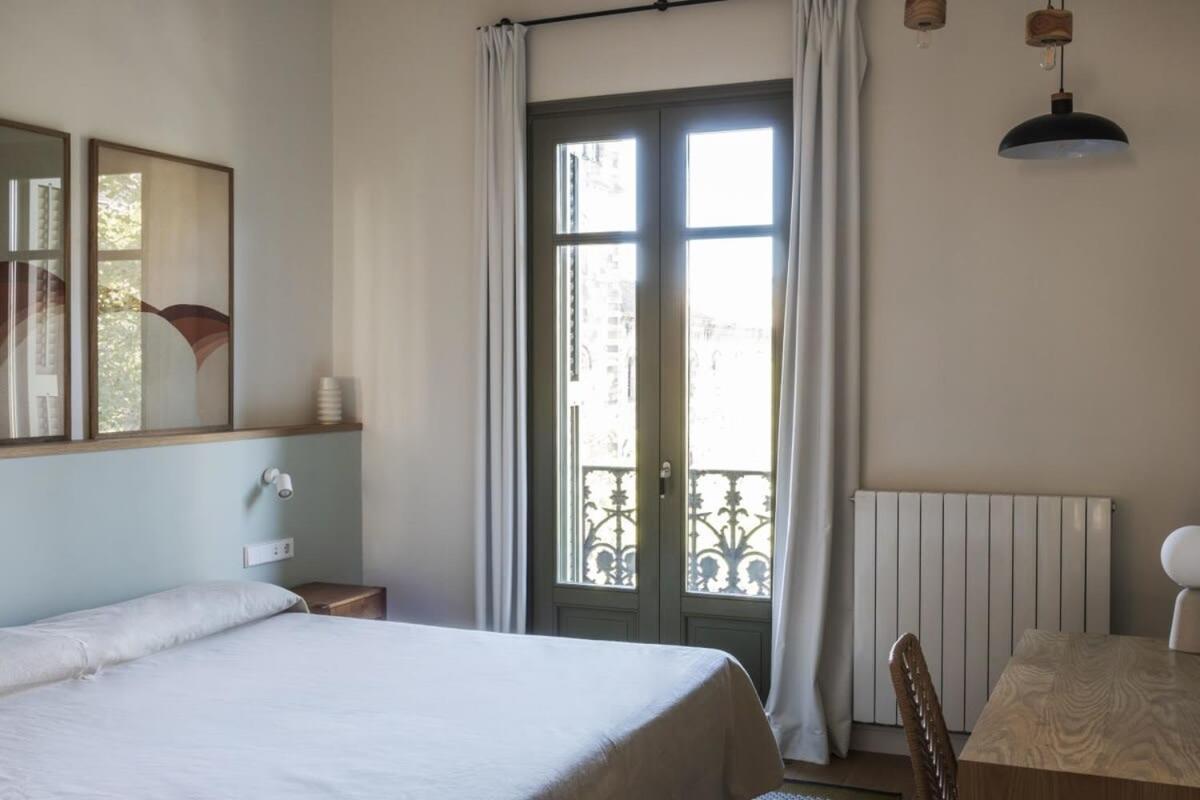 Amazing 5 Bd 5 Bathroom Next To Plaza Catalunya Barcelone