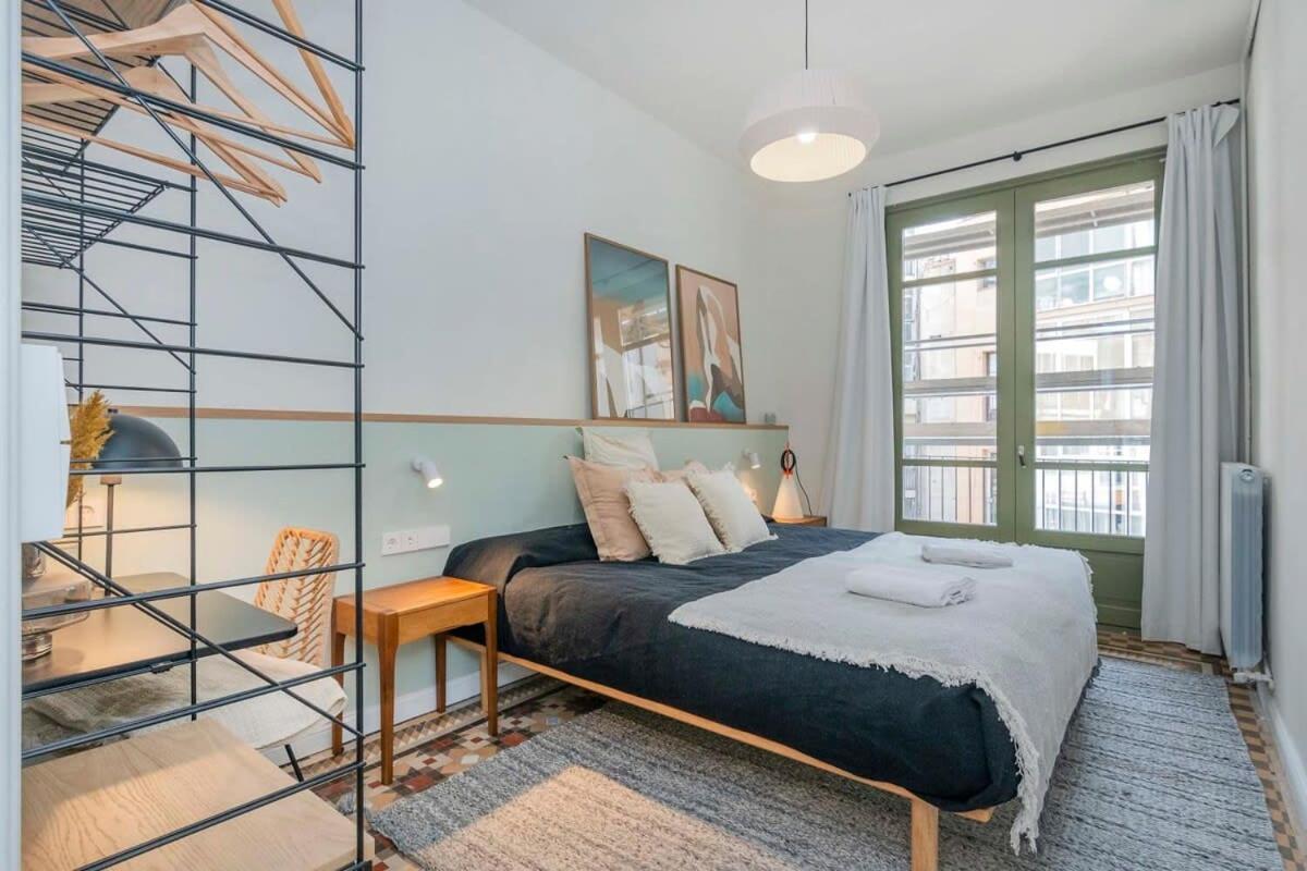 Amazing 5 Bd 5 Bathroom Next To Plaza Catalunya Appartement