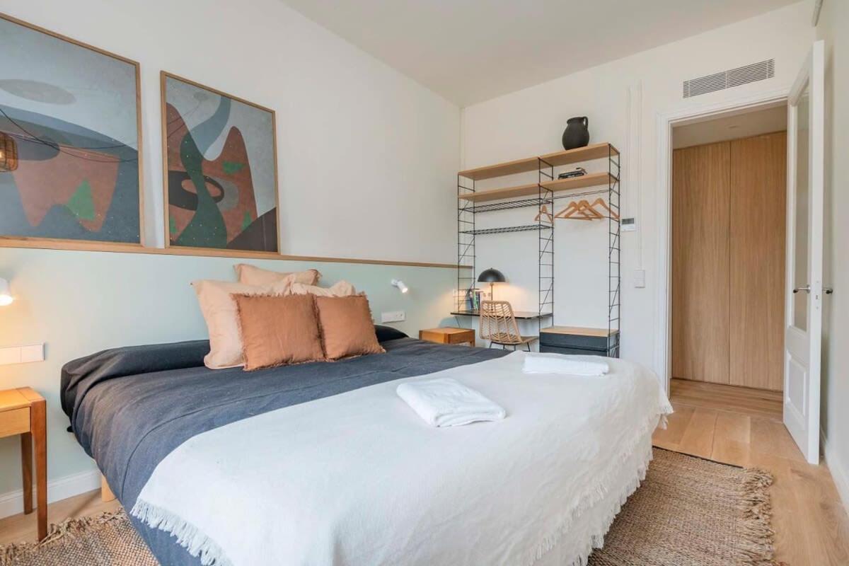 Appartement Amazing 5 Bd 5 Bathroom Next To Plaza Catalunya