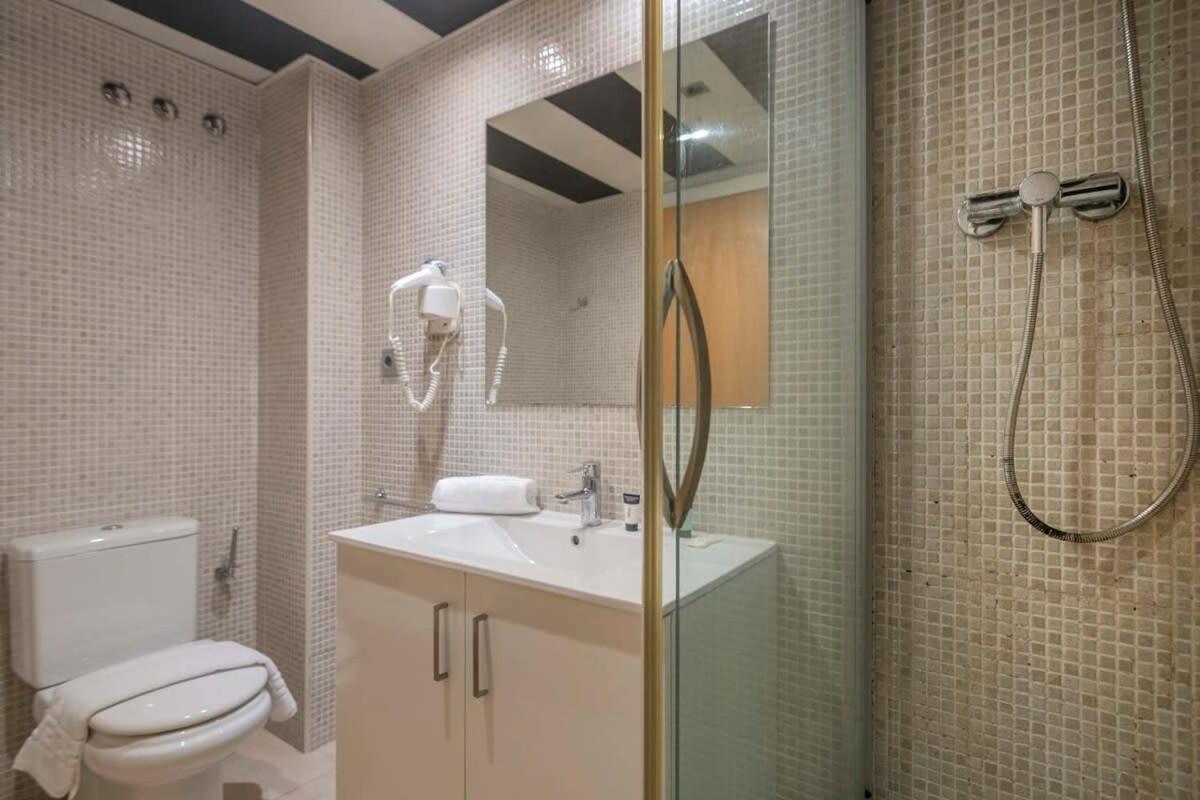 Appartement Modern And Bright In Eixample 5-2 Barcelona