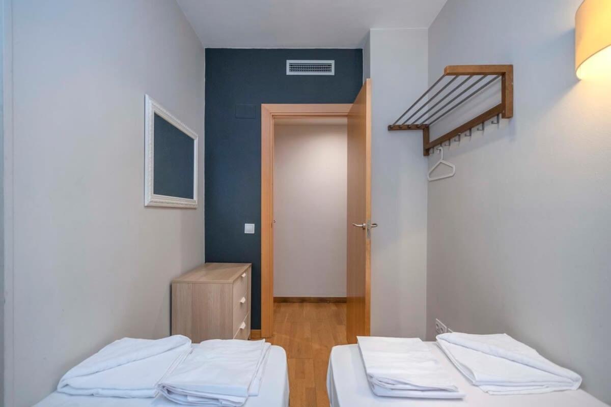 Modern And Bright In Eixample 5-2 Appartement