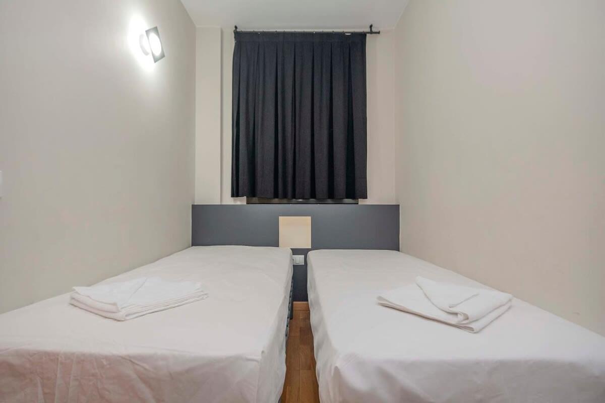 Appartement Modern And Bright In Eixample 3-1 Barcelona