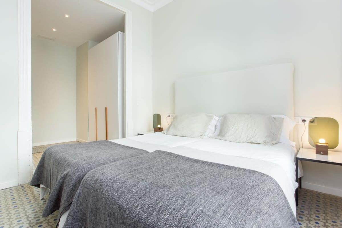 Apartamento 4bedroom With A Balcony In Ramblas 1 2