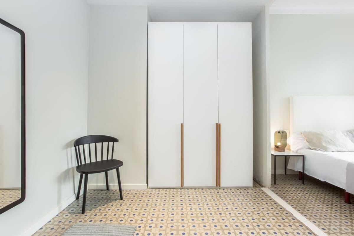4bedroom With A Balcony In Ramblas 1 2 *