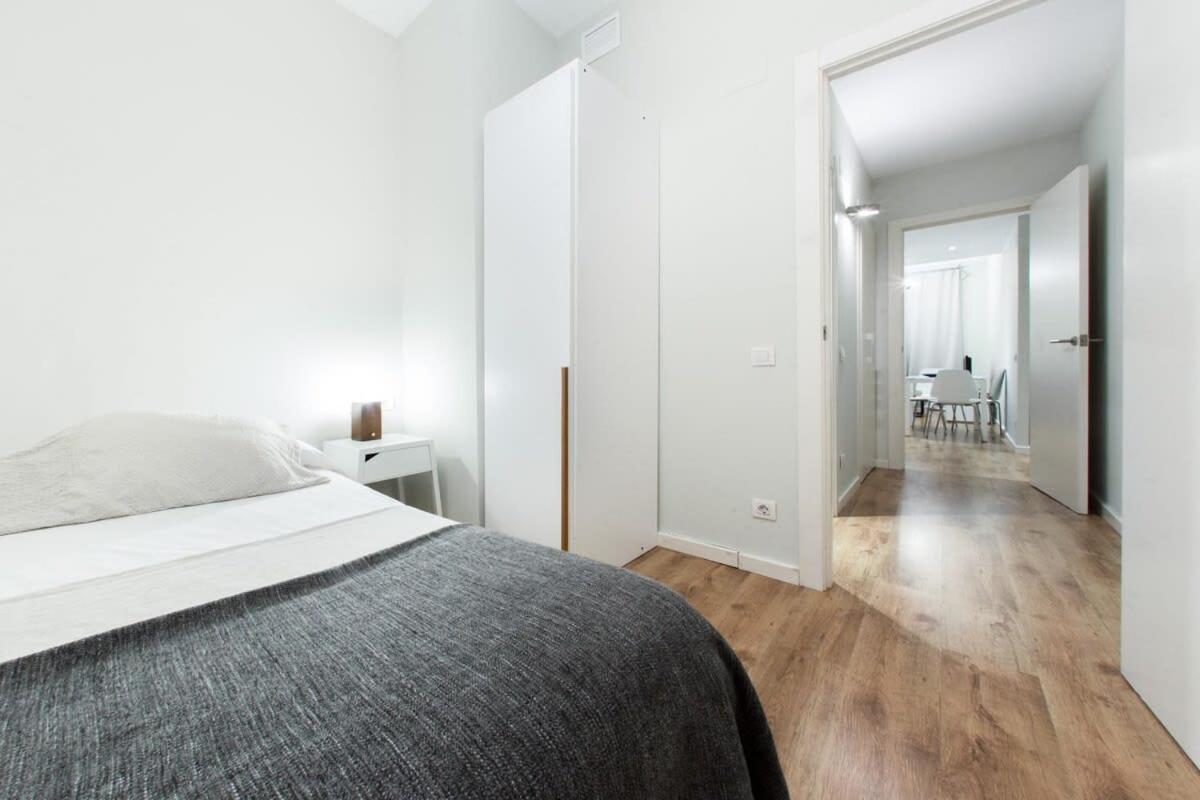 Bright And Modern 2bedroom In Ramblas 2 1a Barcelone