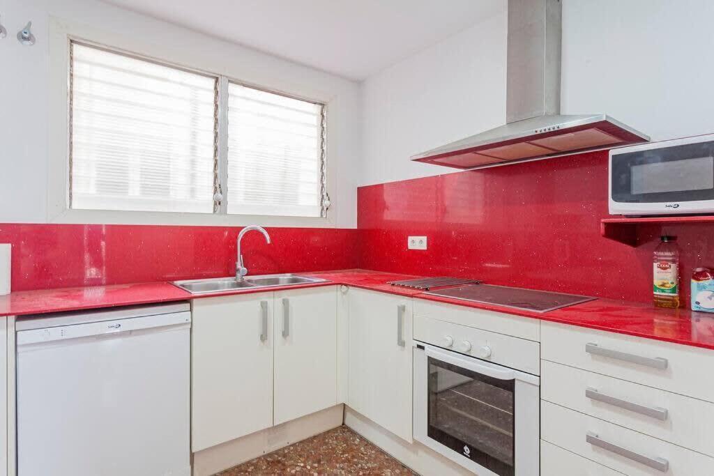 Big For 14 In The Heart Of Eixample Barcelona