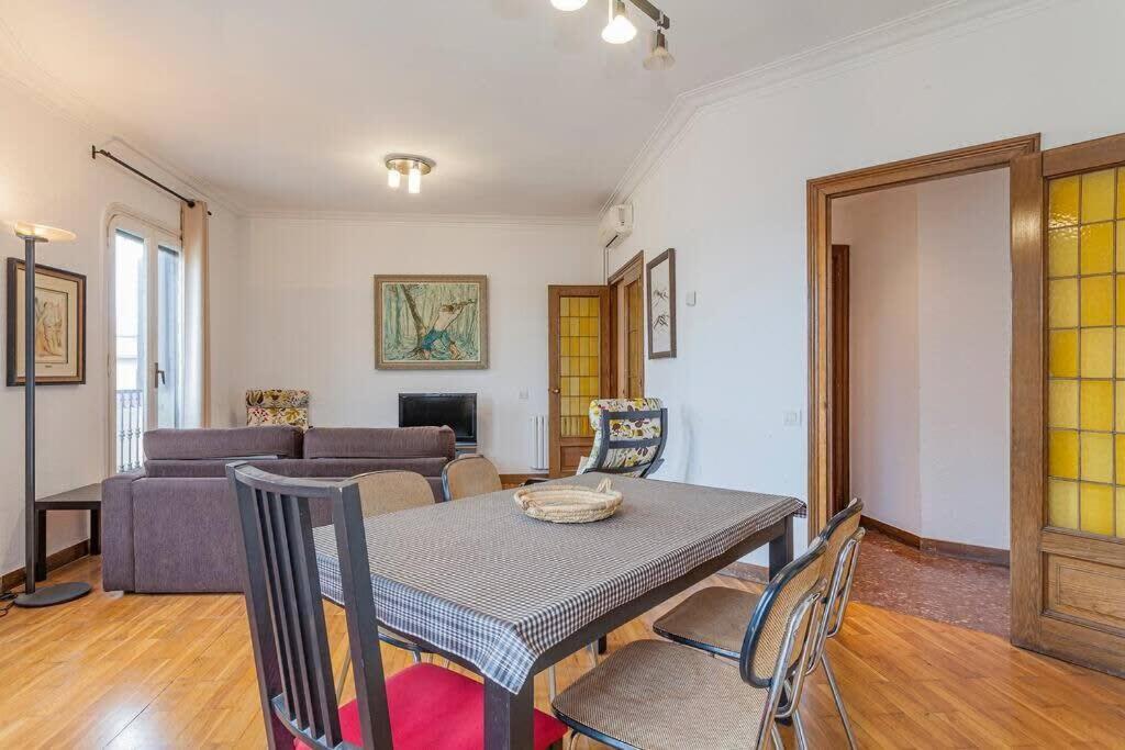 Big For 14 In The Heart Of Eixample * Barcelona