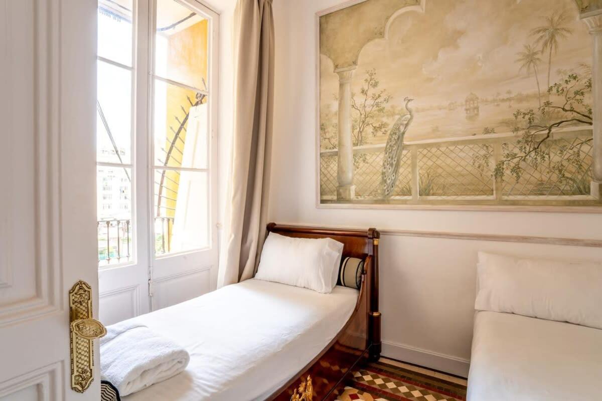 Placa Catalunya V Charming And Exquisite 5bd With Large Balcony * Barcelona