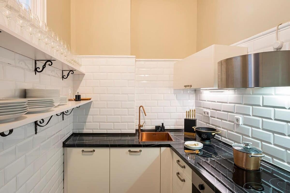 Placa Catalunya V Charming And Exquisite 5bd With Large Balcony Apartamento *