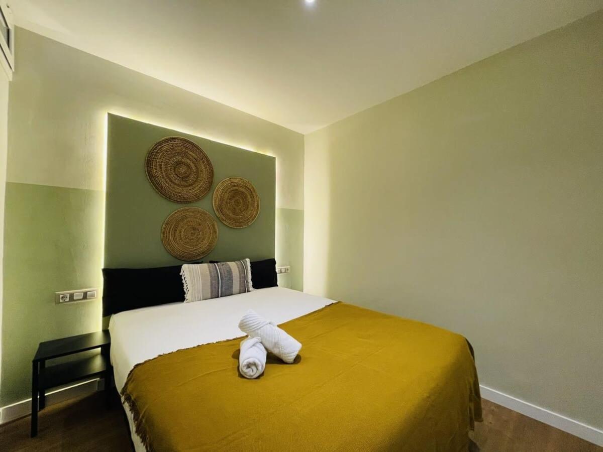 Appartement Plaza Catalunya Recently Renovated 5bd-4bth