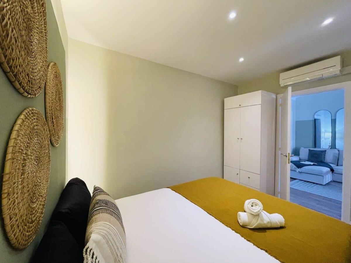 Apartamento Plaza Catalunya Recently Renovated 5bd-4bth