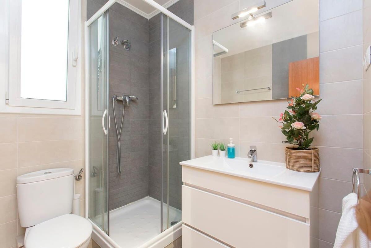 Apartment 3bd Only For Families In Poblenou Next To The Beach!