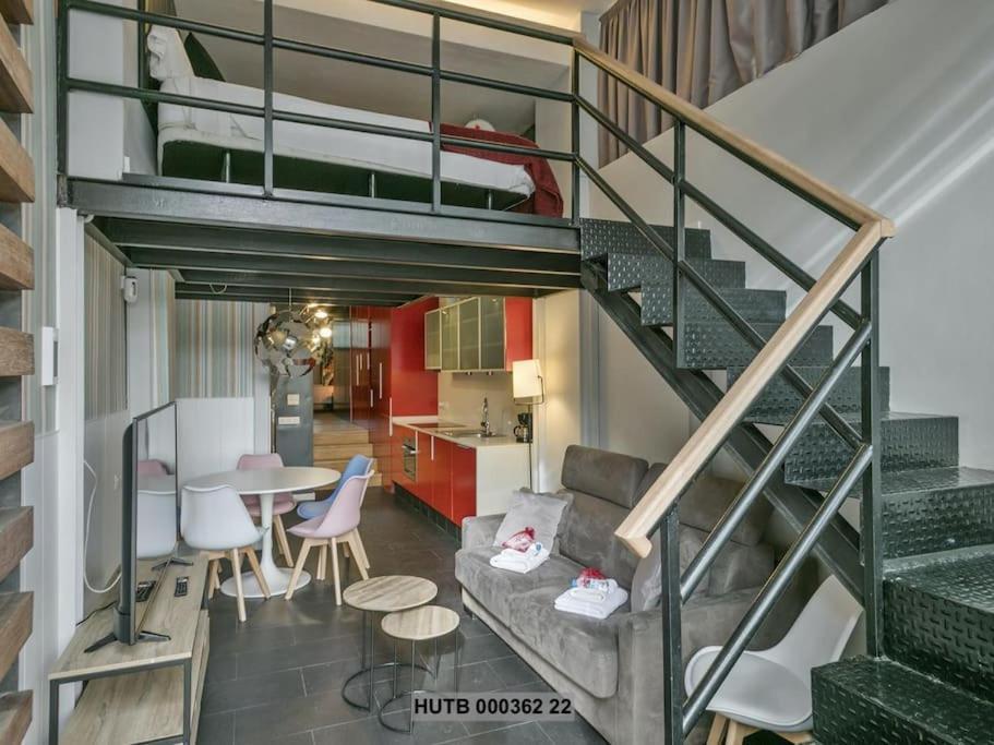 Alcam Futbol Pequeno Apartment Barcelona