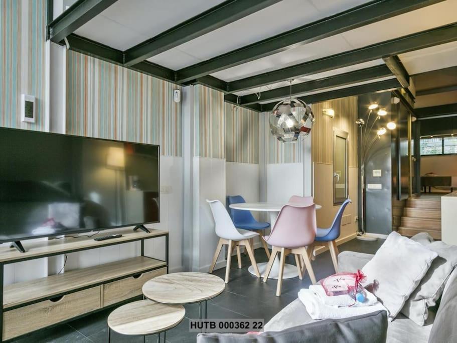 Apartment Alcam Futbol Pequeno Barcelona