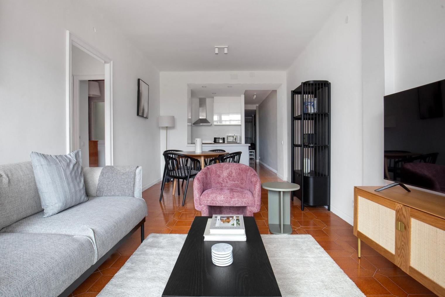 Blueground Les Corts Balcony Furnished Bcn-128 Appartement