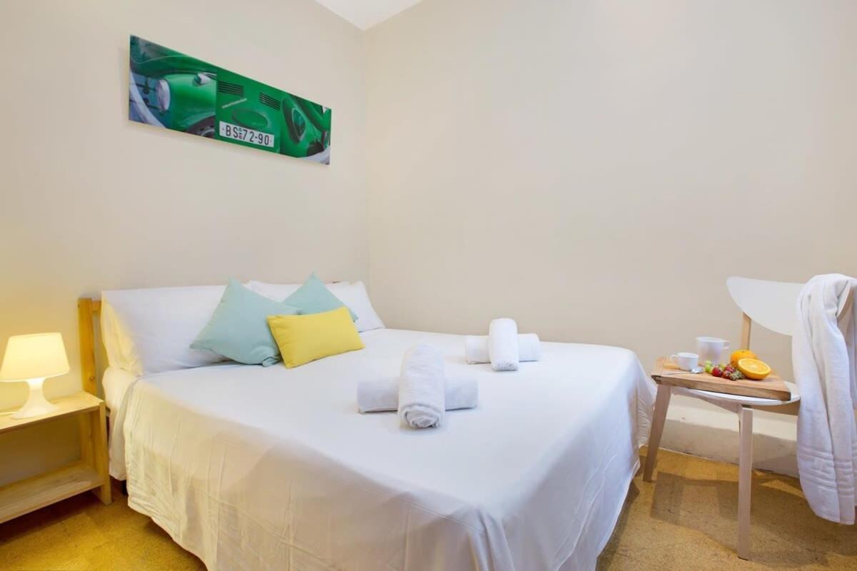Paseo St Joan Classic 4bd For 10 Guests *