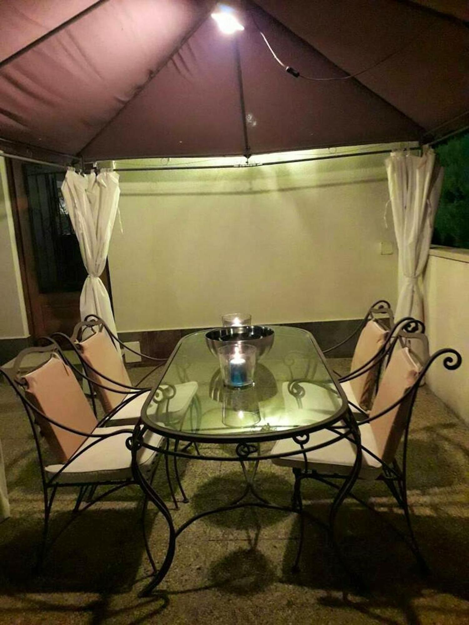 Holiday Carrer Les Roques Chalet Barcelone