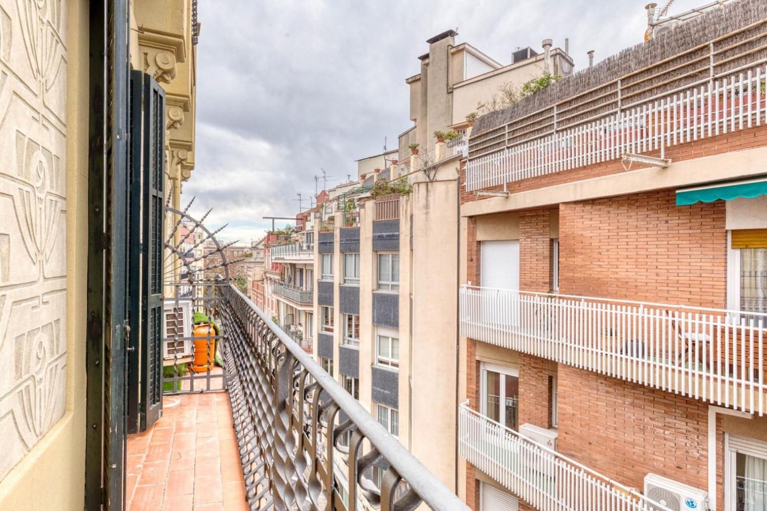 Blueground Sarria Balcony Bcn-74 Appartement Barcelone