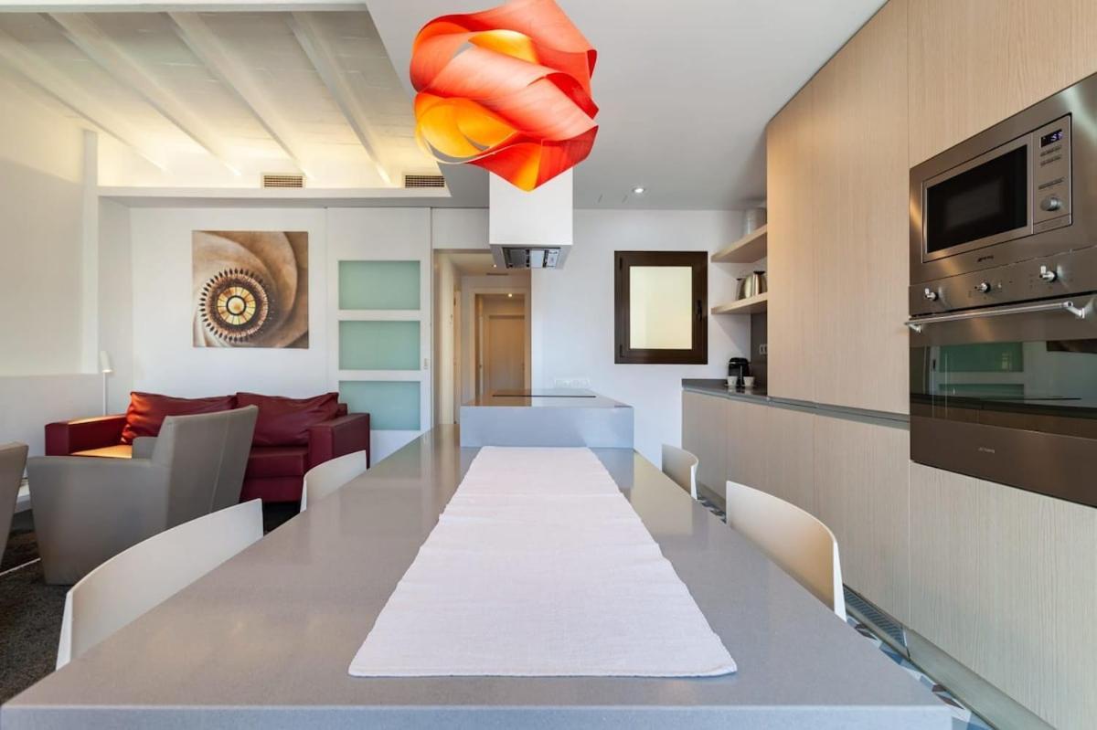 3-bedroom Penthouse With Terrace In Eixample