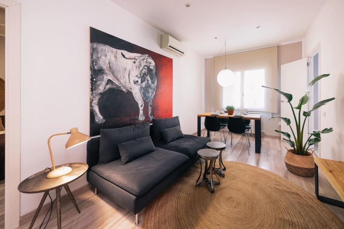 Comfortable 3-bedroom Next To Sagrada Familia Appartement