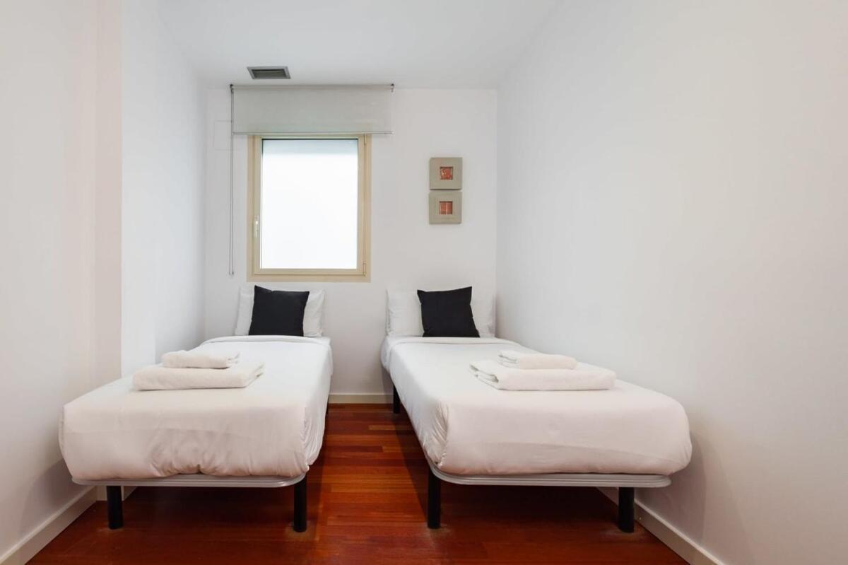 Plaça Catalunya Luxurious 2bedroom With Balcony