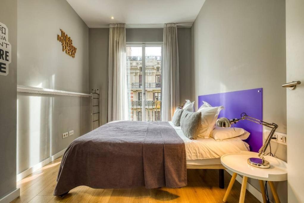 Apartment Beautiful 4bd 4ba In Eixample District