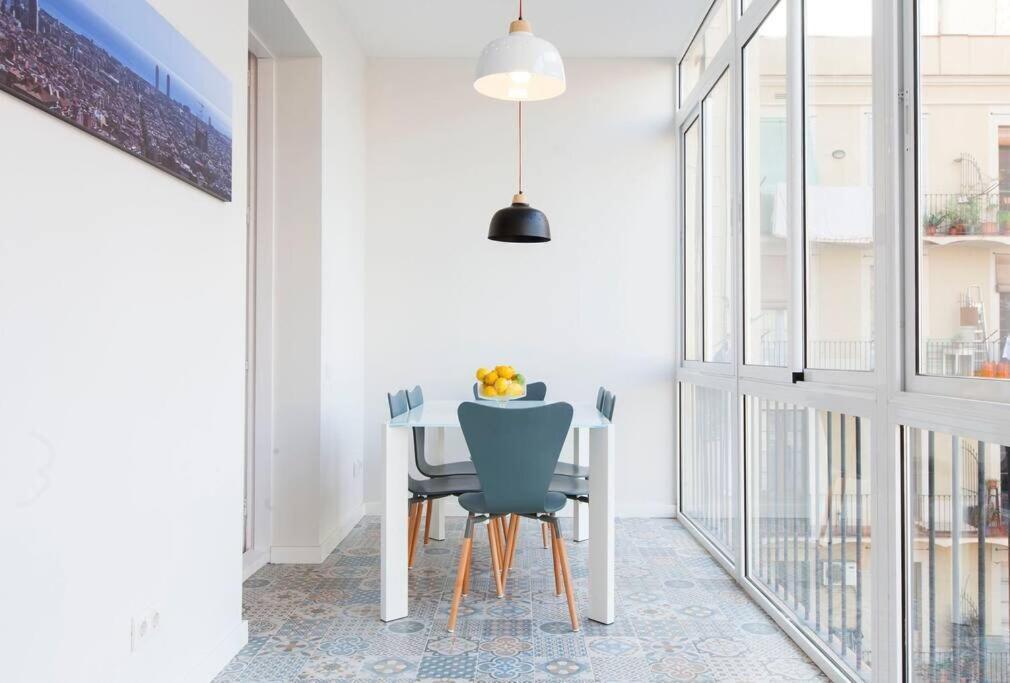 Beautiful 4bd 4ba In Eixample District * Barcelona