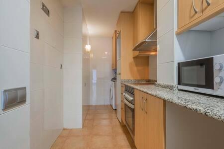Bright And Modern Duplex With Terrace In Eixample District P2 Apartamento