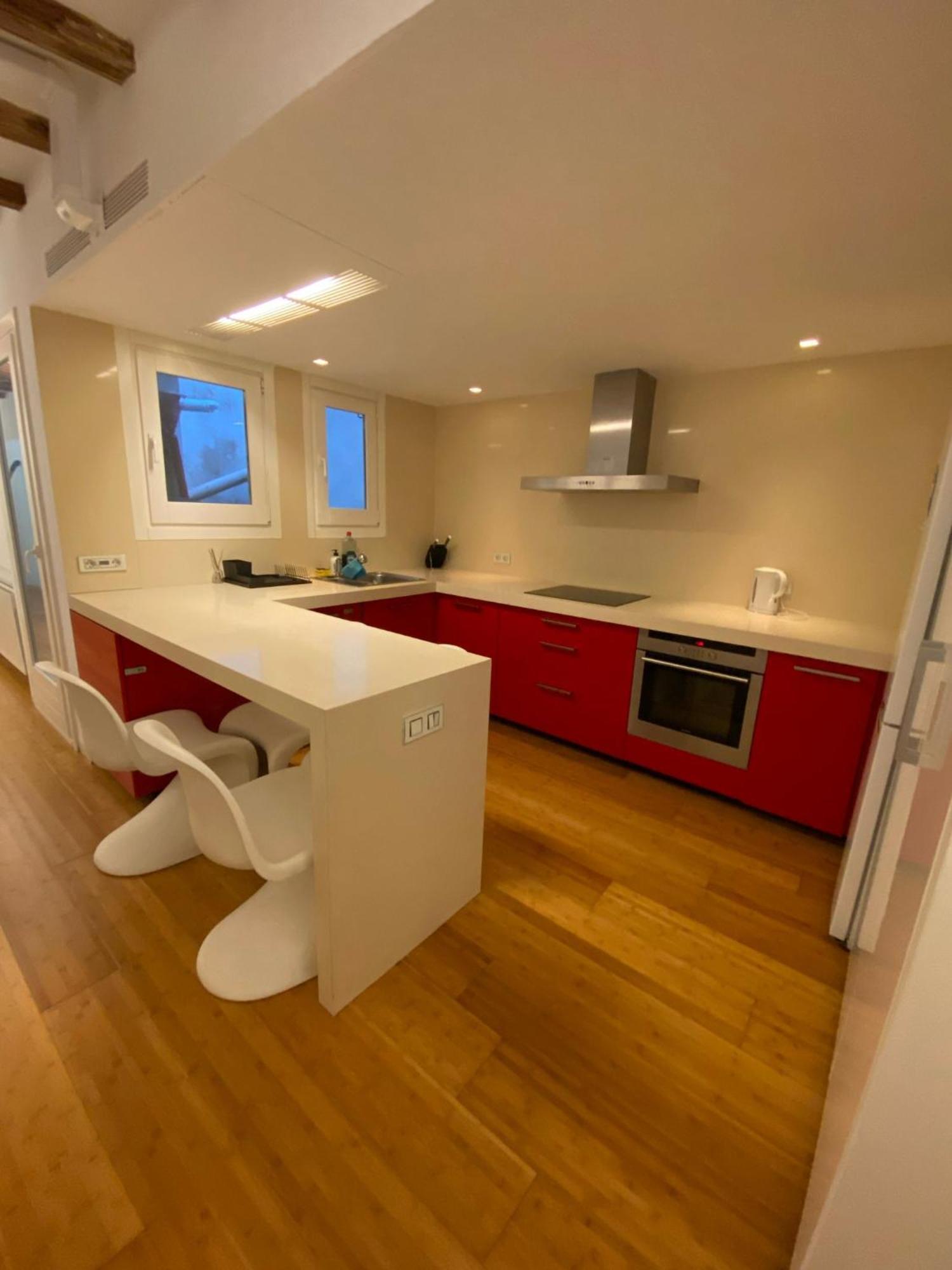 Bed and breakfast Nou De La Rambla 2 *