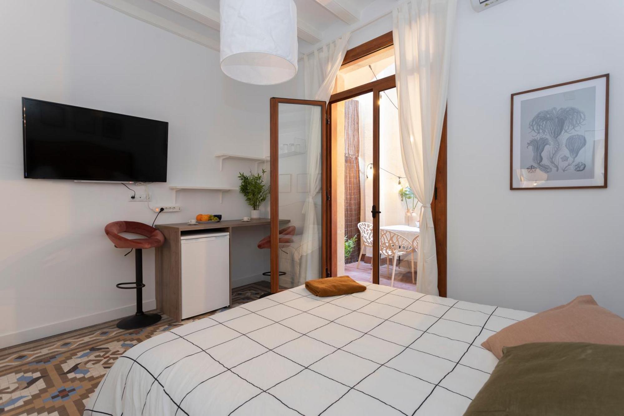 Apartment & Gothic Center