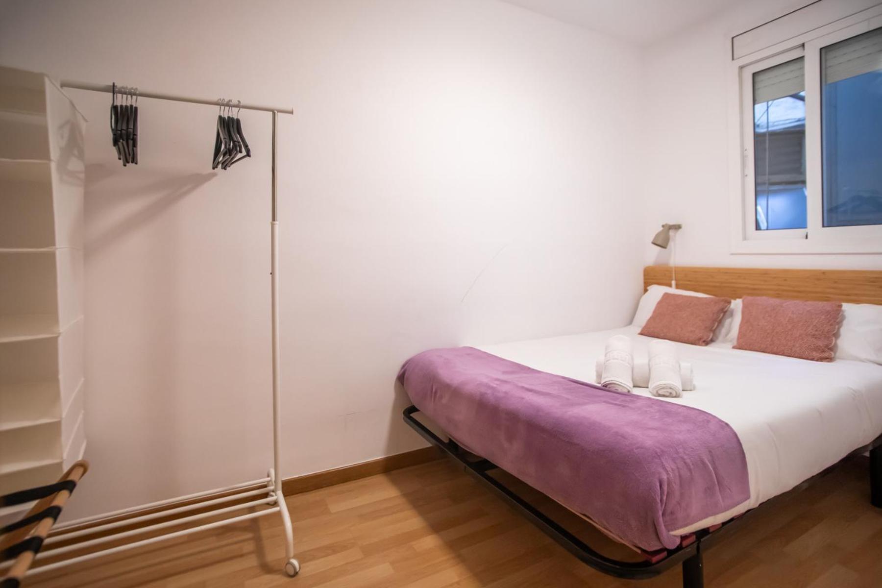 41par1022 - Luminous In Sant Antoni Apartment Barcelona