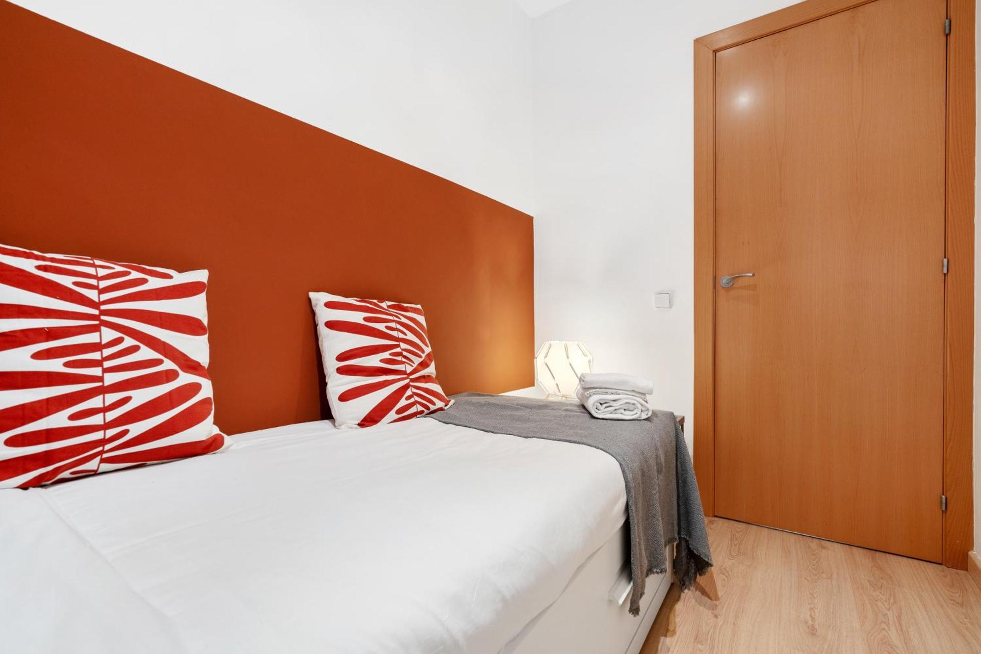 Recently Renovated 2 Bedroom In Eixample Appartement