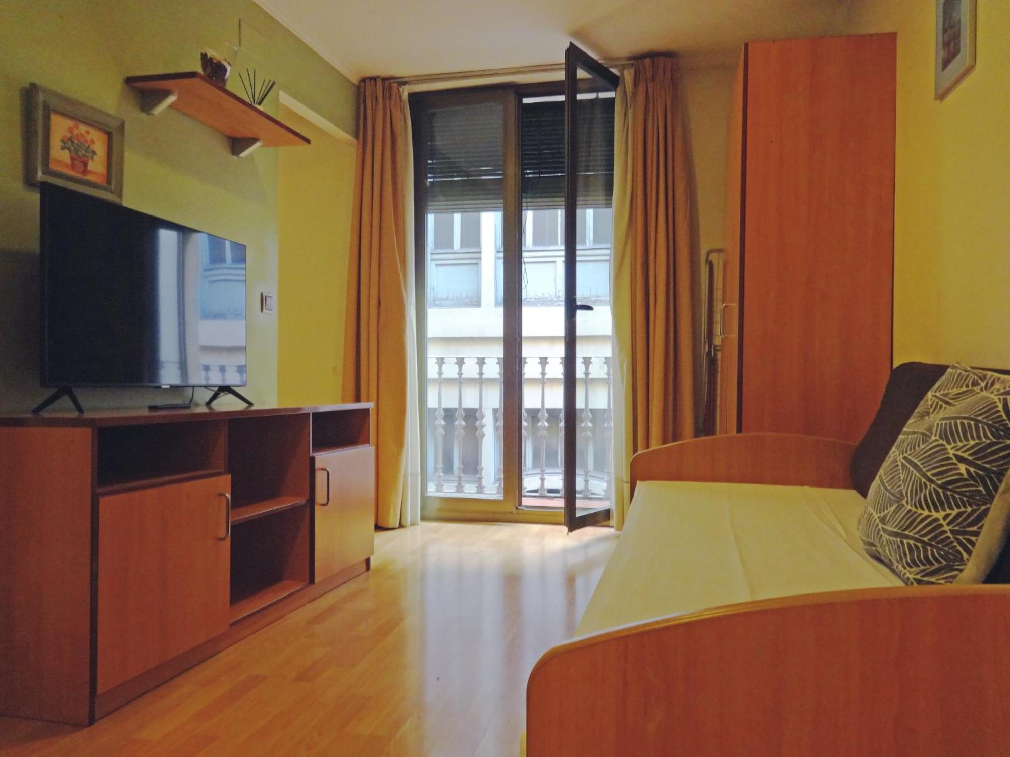 Apartment Ledglass *