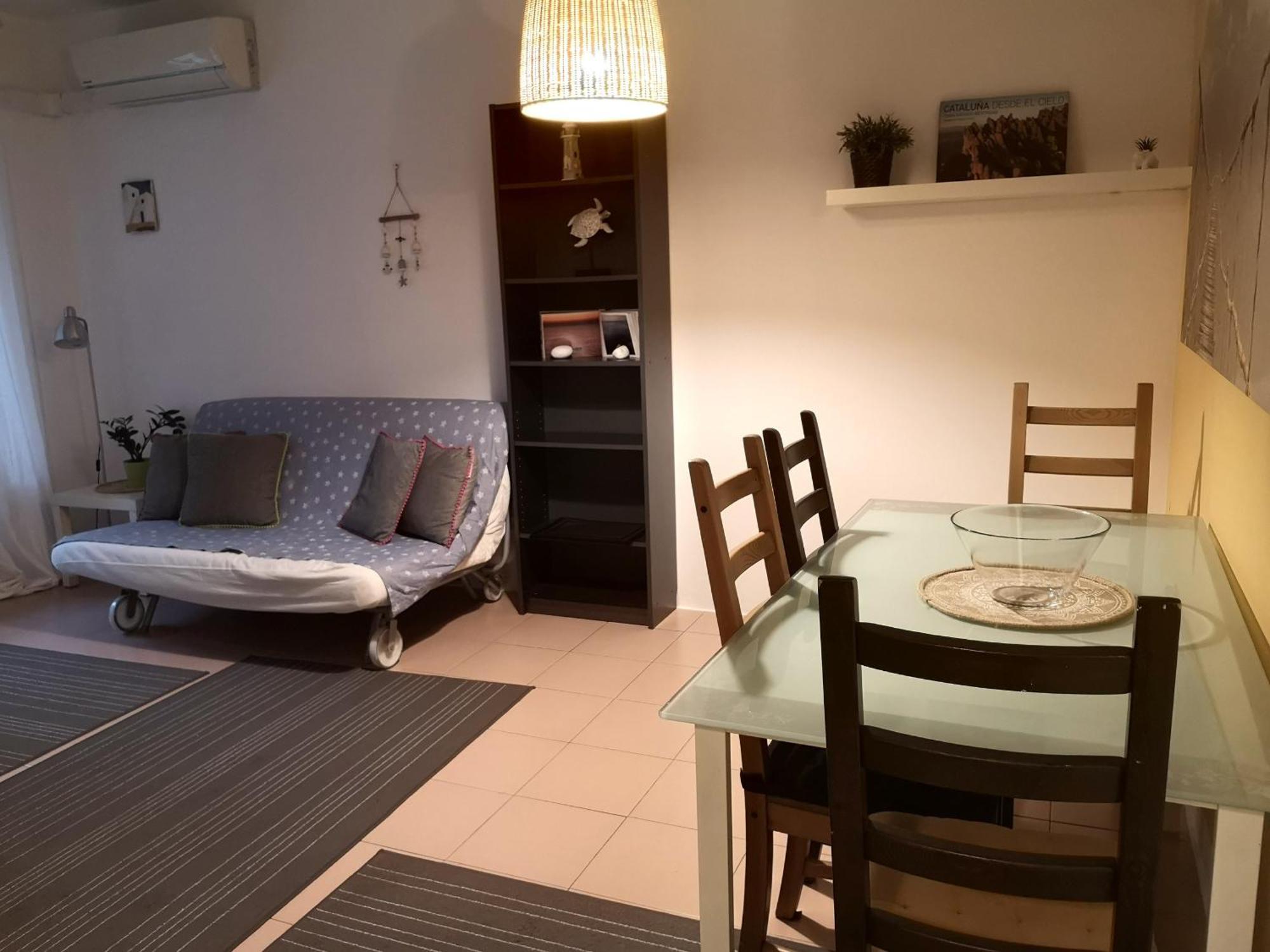 Aparteasy - Balcony, Quiet, Sunny * Barcelona