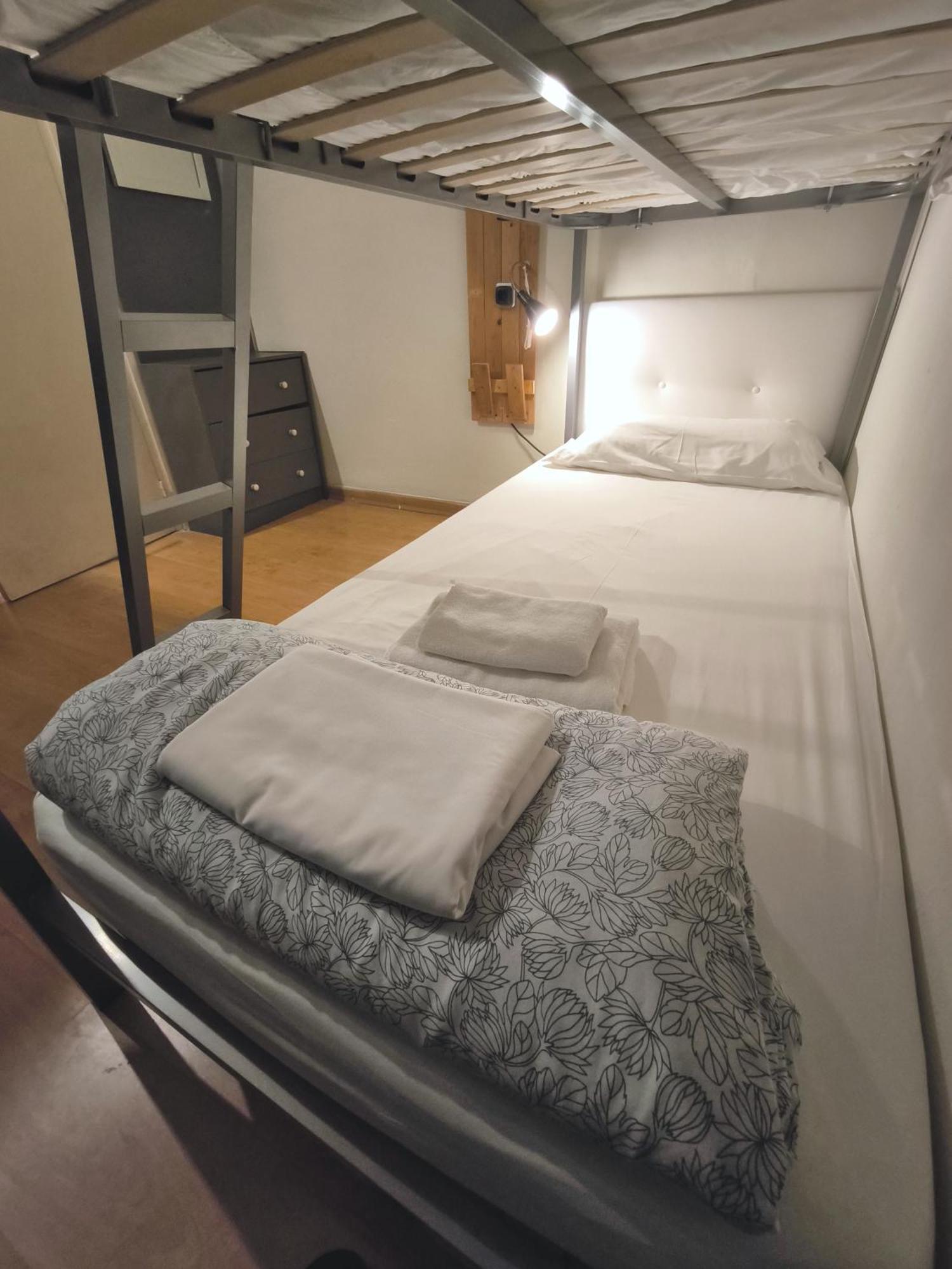 Hostel Wow *