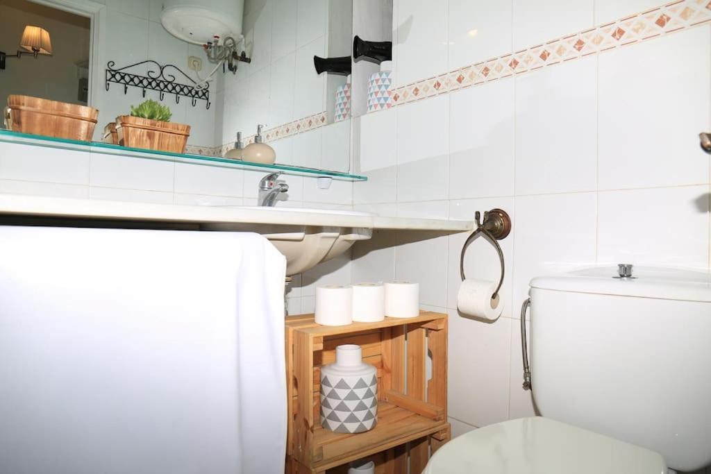 One Bedroom In Eixample ! Apartment *